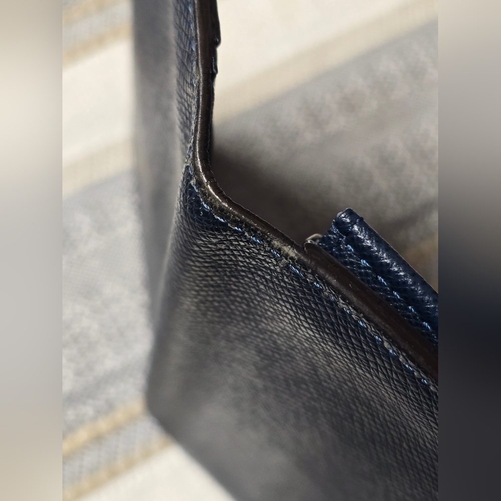 Louis Vuitton Brazza Wallet In Navy (Mens) - Picture 13 of 13